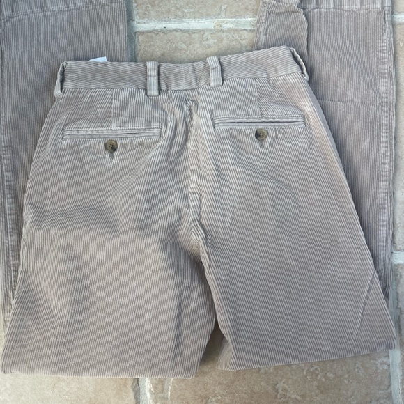 Vineyard Vines Corduroy Slim Fit Breaker Pant - Picture 5 of 5